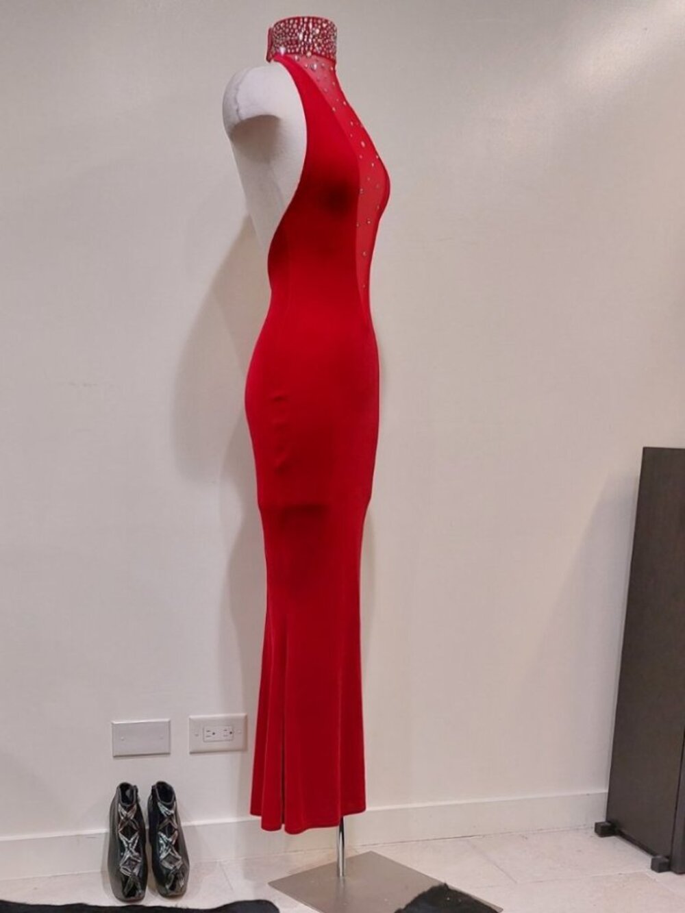 π₯SHOWSTOPPER!π₯VTG Velvet/ Rhinestones/ Mesh Bodycon Maxi Dress in Red - Picture 3 of 16